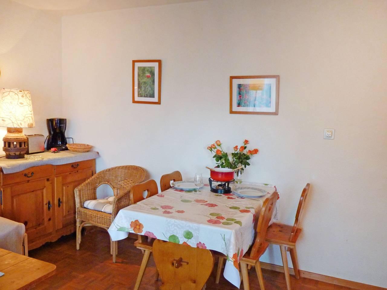 Châtillon C 16 in Ovronnaz, Leytron, Zwitserland voor 4 personen foto 10