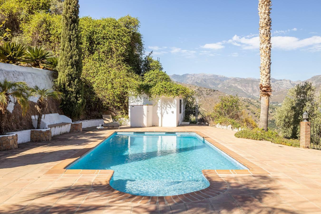Villa Casa Cristina met uitzicht op de bergen, zwembad, tuin in Jete, Cordillera Penibética, Spanje voor 7 personen foto 24
