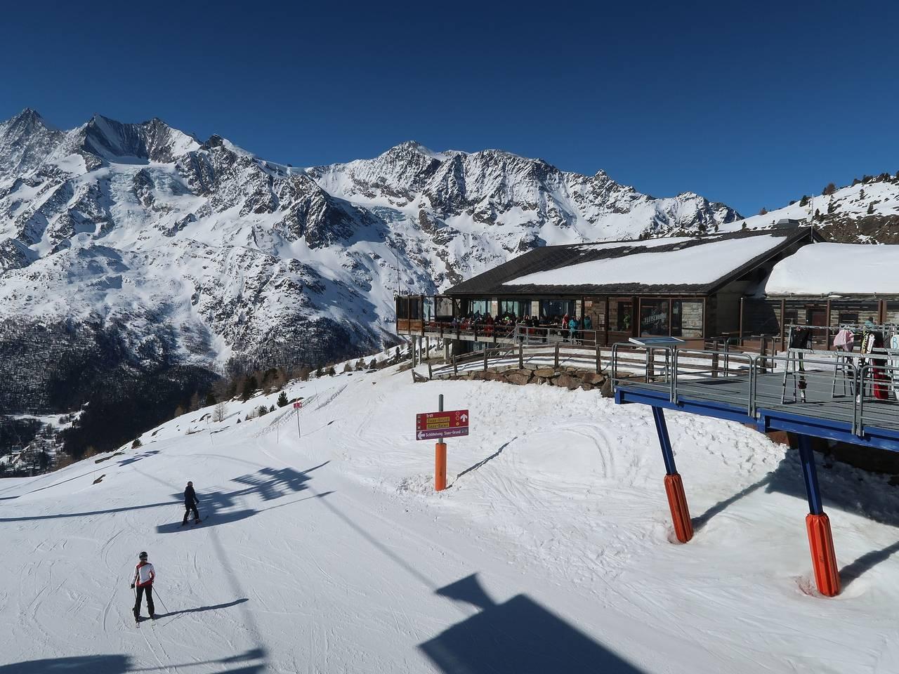 Vakantiehuis met binnenzwembad en zwembad in Saas-Balen, Walliser Alpen, Zwitserland voor 6 personen foto 25