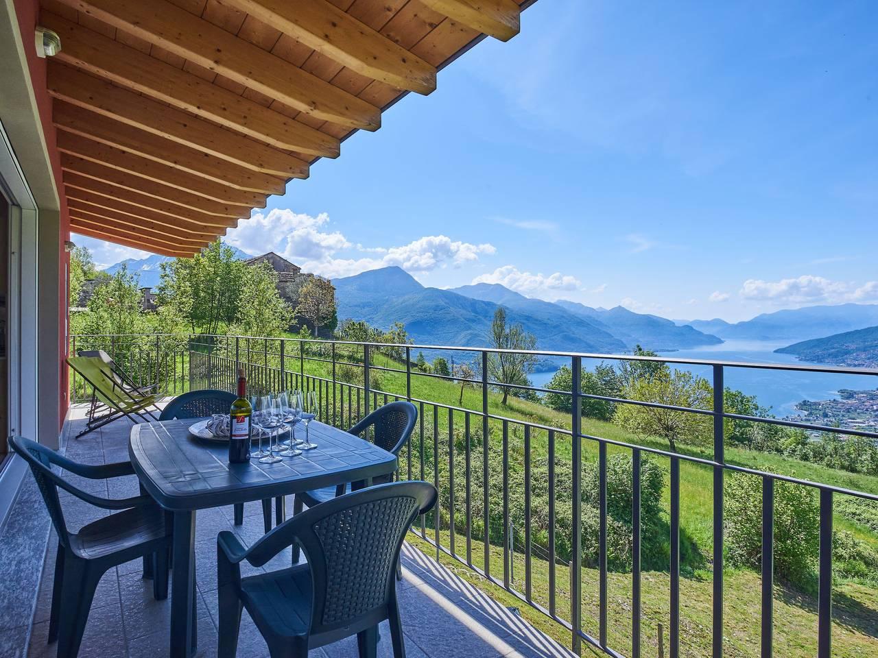 Vakantiehuis in Comomeer, Italië voor 8 personen foto 4