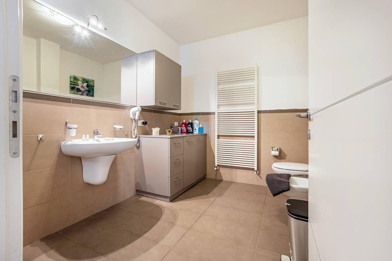 Appartement 'Residence La Villa Principe' met tuin, zwembad & Wi-Fi in Tignale, Garda Bergen, Italië voor 4 personen foto 19