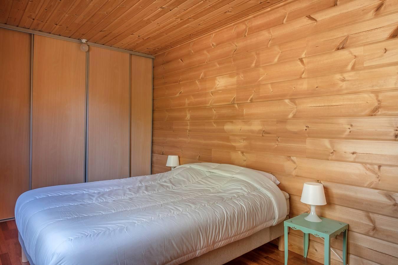 Séjour cosy, maison en bois pour 8 in Sarzeau, Côte des Mégalithes, Frankrijk voor 8 personen foto 19