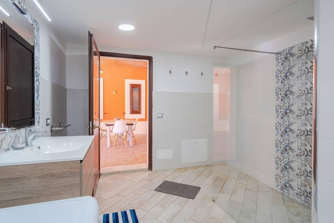 Villa piscina a due passi dal mare Vlakbij het strand met zwembad in Ognina, Syracuse, Italië voor 8 personen foto 25