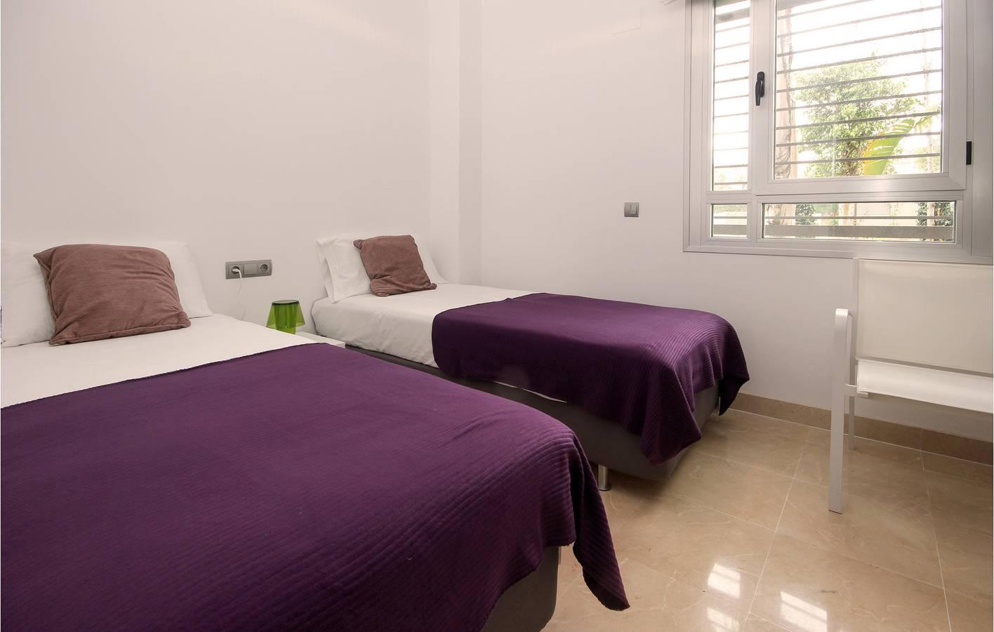 Costa Natura Vakantie Appartement - Strand 1.5km in Buenas Noches, Estepona, Spanje voor 6 personen foto 23