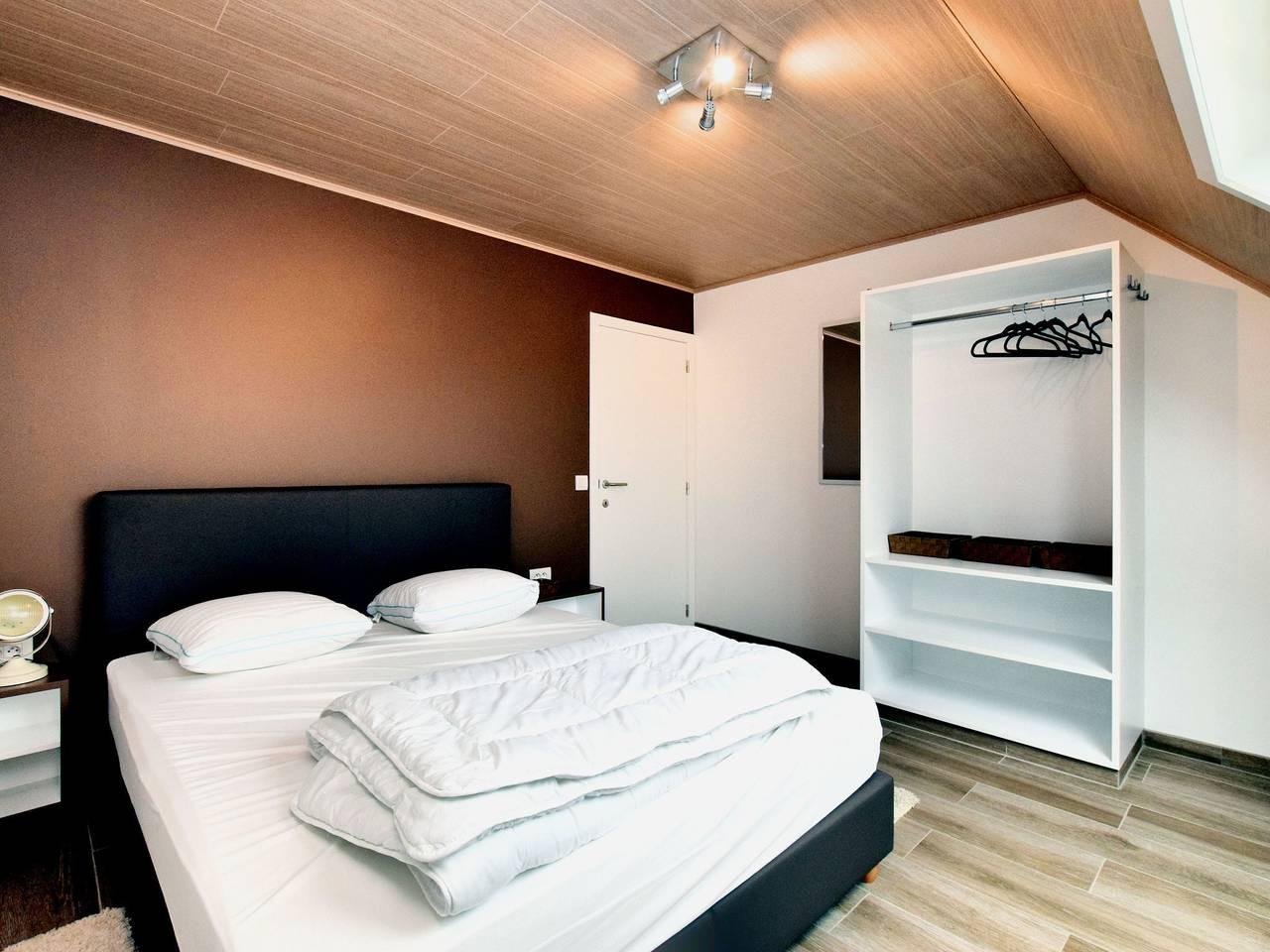 Luxe woning met sauna in Somme-Leuze, België voor 15 personen foto 21