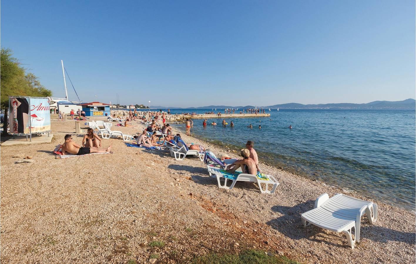 Gezellig appartement op 400 meter van het strand, met wifi in Zadar Stad, Zadar, Kroatië voor 5 personen foto 20