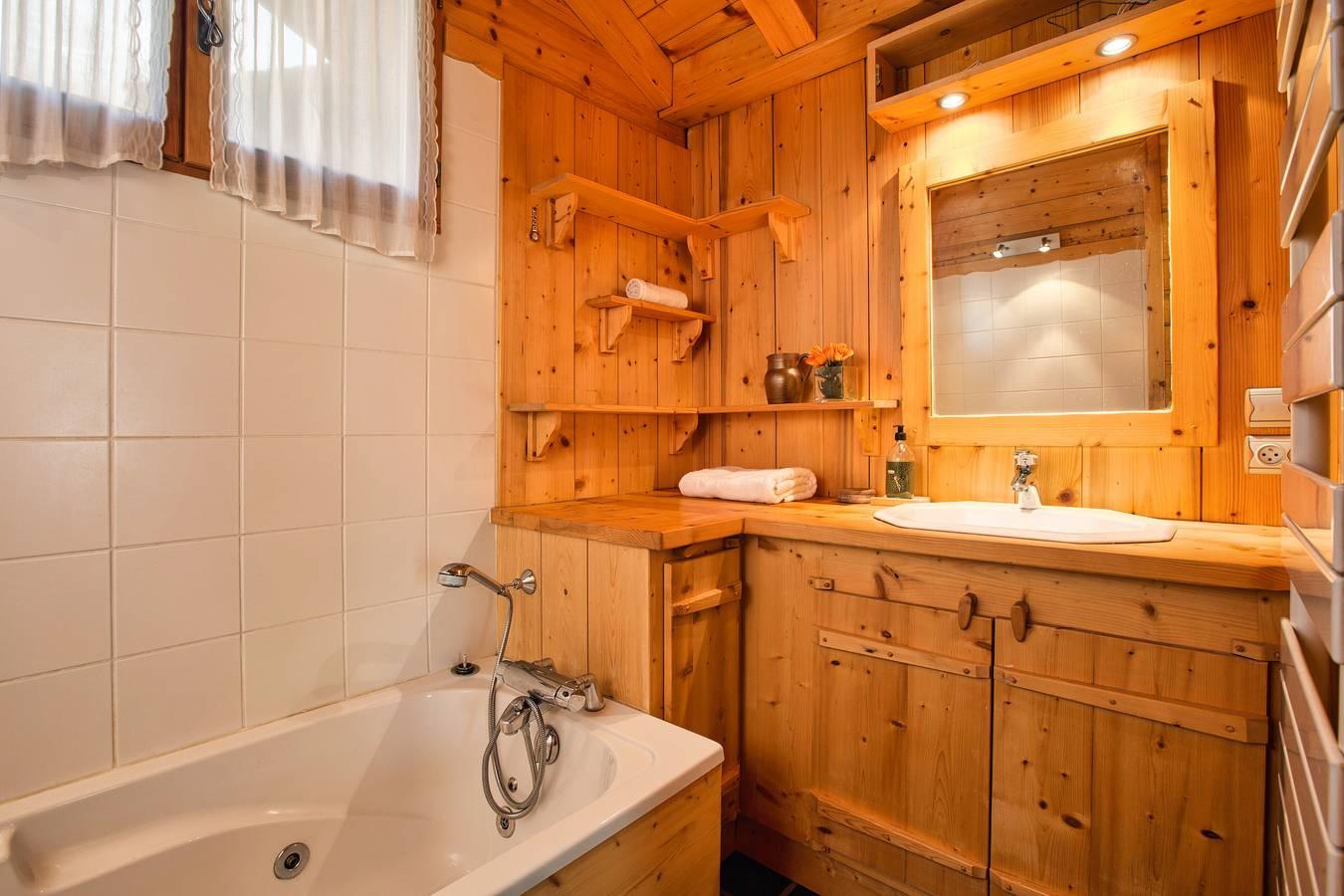Chalet des Cristaux cosy alpine style for 5 in Chamonix, Mont Blanc-massief, Frankrijk voor 5 personen foto 19
