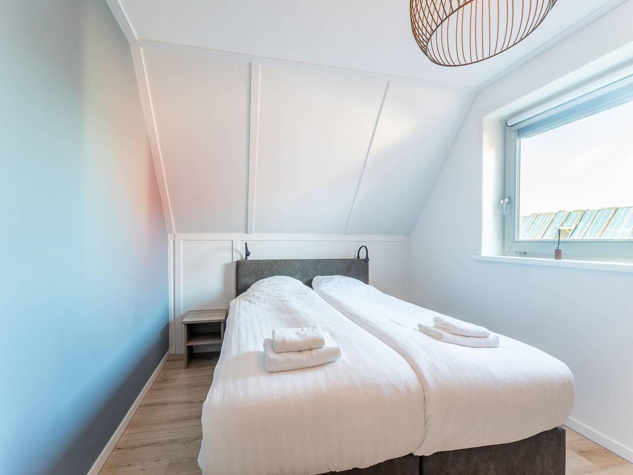 Vrijstaande villa met tuin, uitzicht en privacy in Scherpenisse, Nederlandse Noordzeekust, Nederland voor 12 personen foto 19