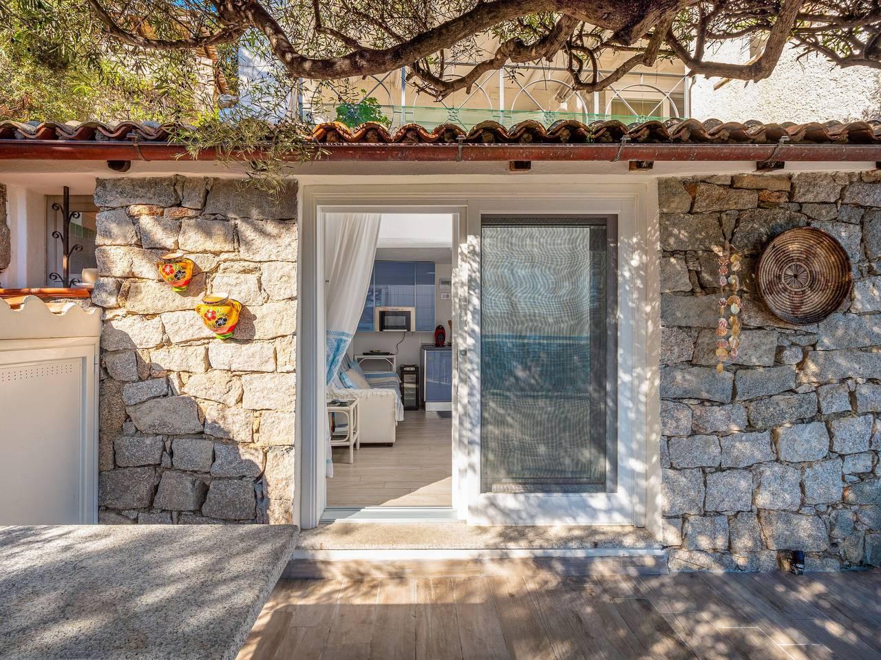 Appartement 'Bella Vista Marinella 2' met zeezicht, terras, airco in Porto Rotondo, Olbia, Italië voor 4 personen foto 25