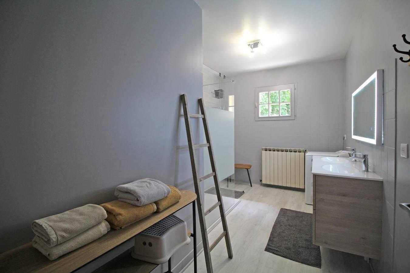 La Maison de Claire in Saint-Ouen-sur-Gartempe, Frankrijk voor 12 personen foto 24