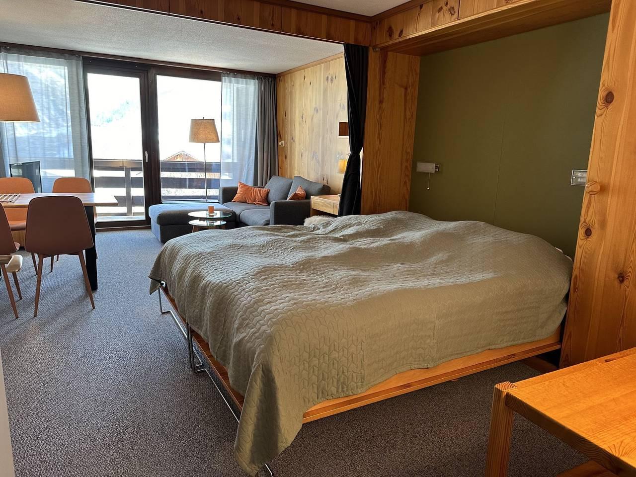 Vakantieappartement met binnenzwembad en zwembad in Disentis, Surselva, Zwitserland voor 4 personen foto 6