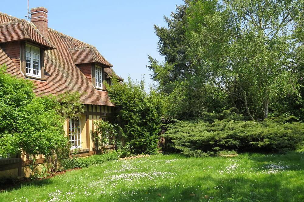 Vakantiehuis met privézwembad en zwembad in Buis-sur-Damville, Frankrijk voor 14 personen foto 20