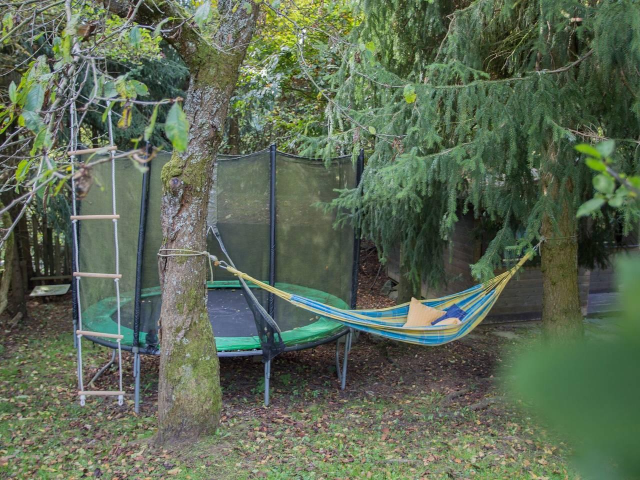 Modern vakantiehuis nabij Winterberg met tuin in Niedersfeld, Upland, Duitsland voor 6 personen foto 19