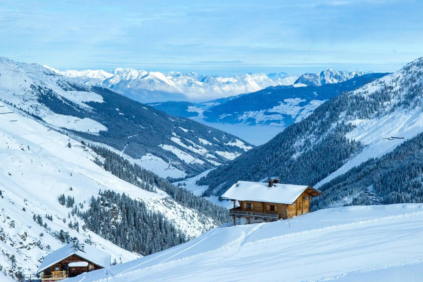 Vakantiewoning met balkon nabij het centrum in Tux Alps, Kaltenbach, Oostenrijk voor 8 personen foto 22