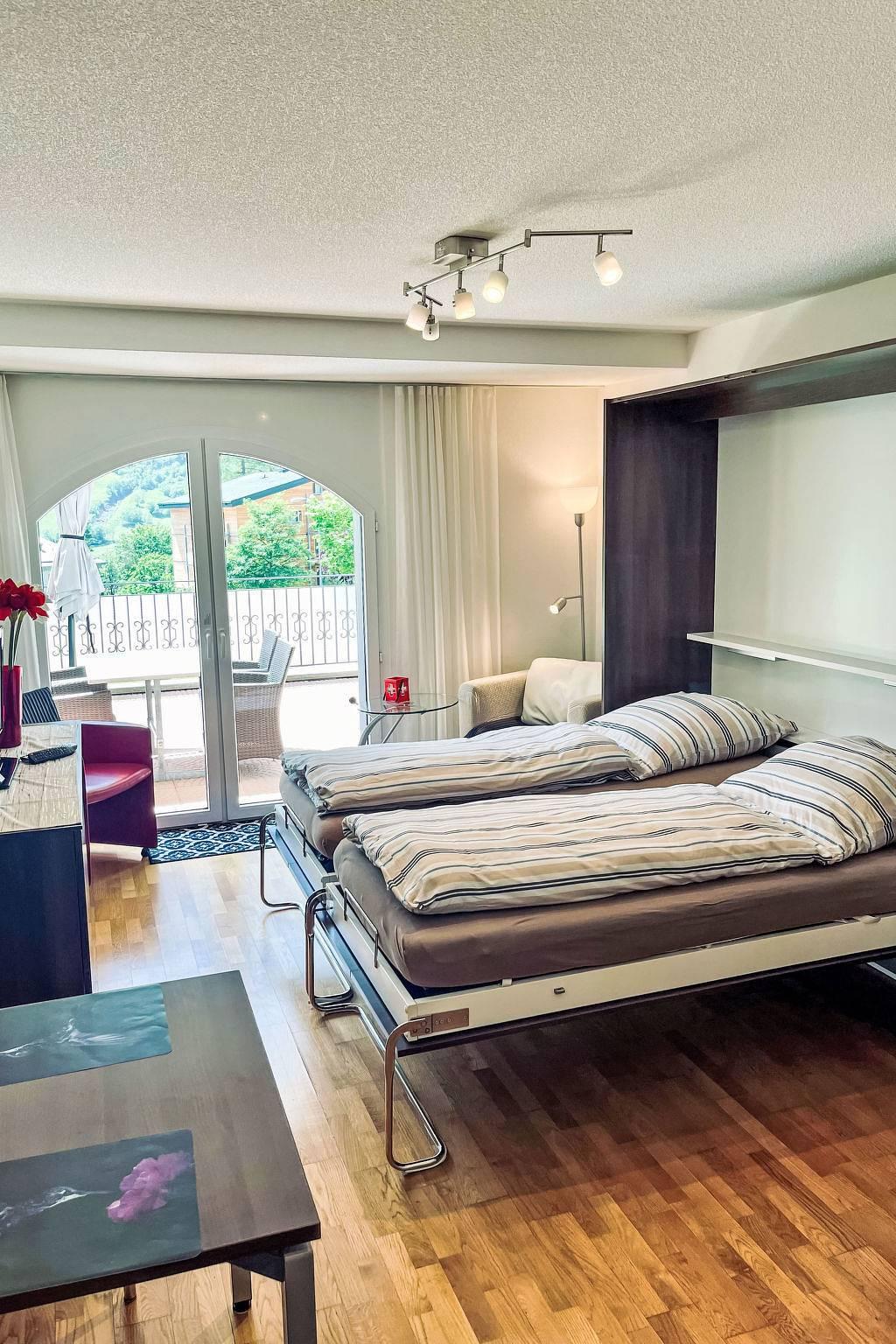 Vakantieappartement met jacuzzi en hottub in Leukerbad, Wallis, Zwitserland voor 2 personen foto 6