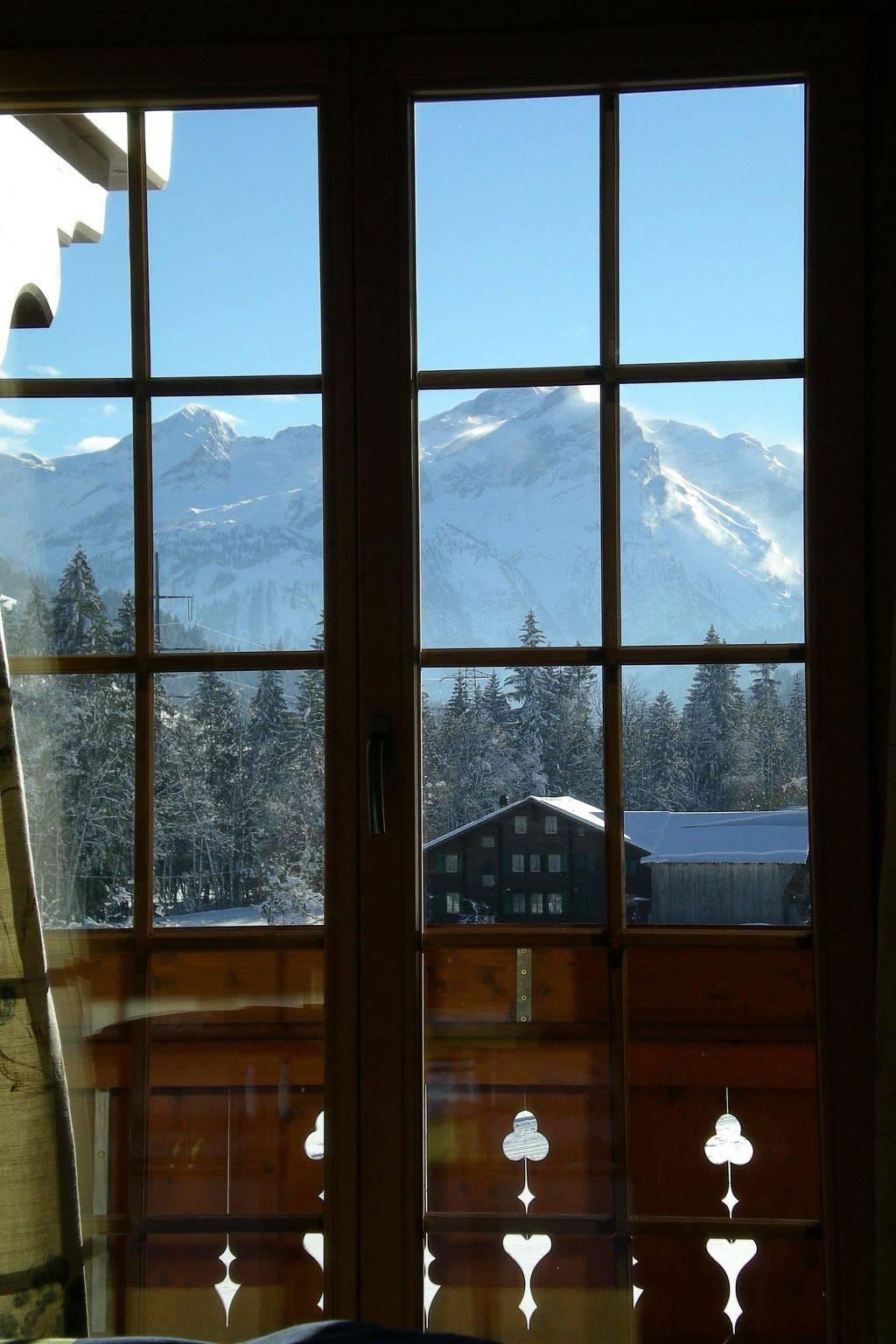 Farfalla in Saanen, Zwitserland voor 4 personen foto 19