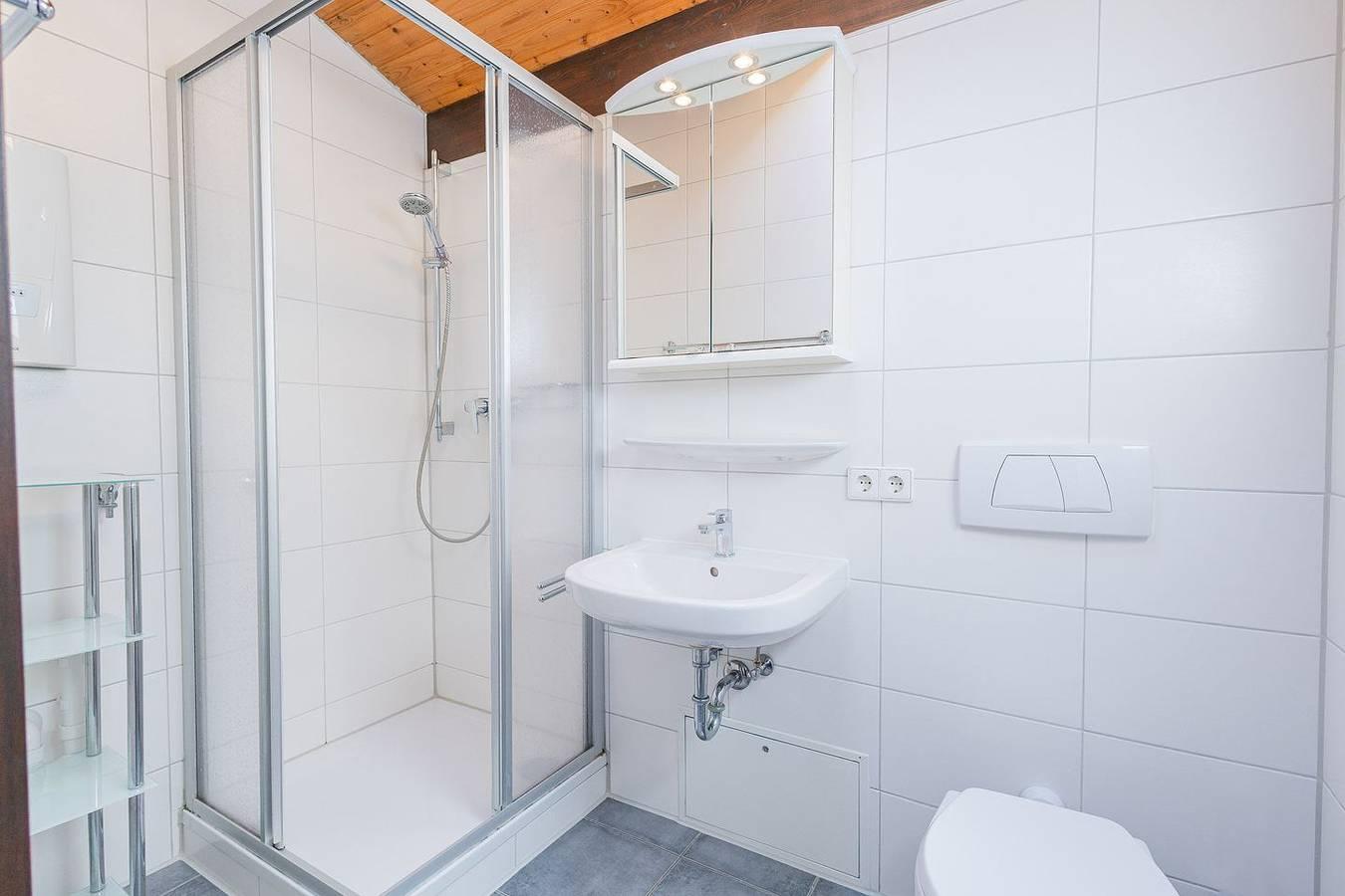 Vakantiehuis met 2 slaapkamers en terras in Immenstaad am Bodensee, Duitsland voor 4 personen foto 24