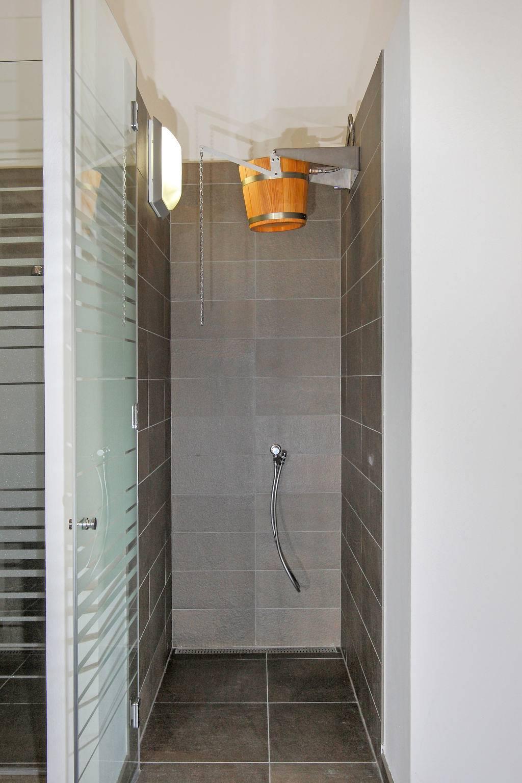 Vakantieappartement met jacuzzi en hottub in Leukerbad, Wallis, Zwitserland voor 8 personen foto 20