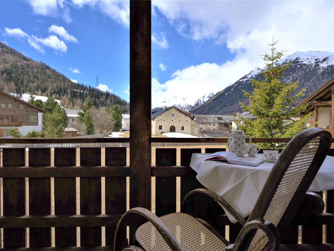 Chesa Chanella 5 in La Punt-Chamues-ch, Saint Moritz, Zwitserland voor 6 personen foto 24