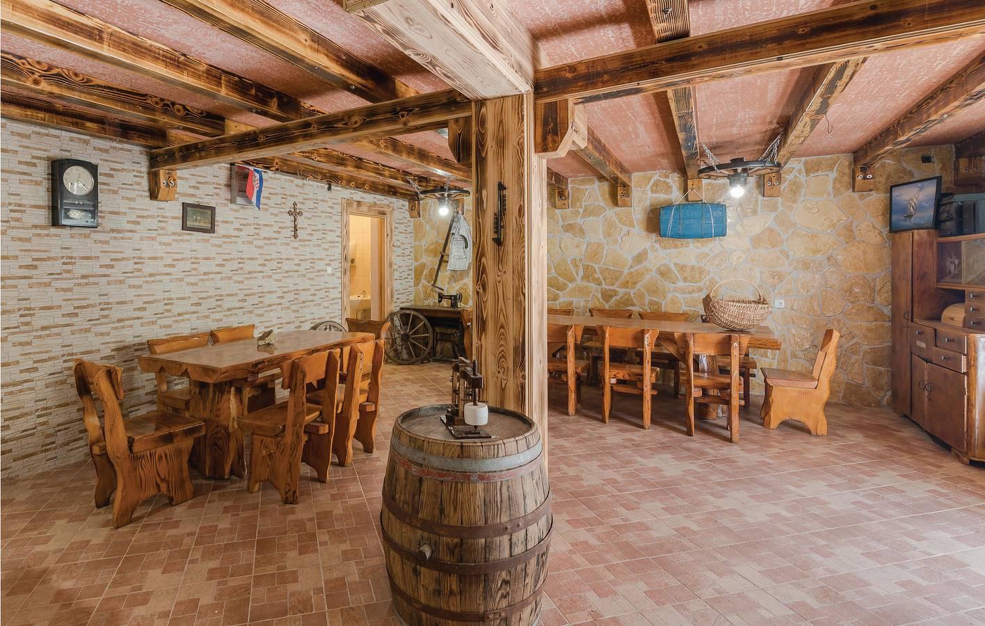 Charmant appartement met zwembad, terras en wifi, op 1 km van het strand in Povljana, Pag, Kroatië voor 4 personen foto 22