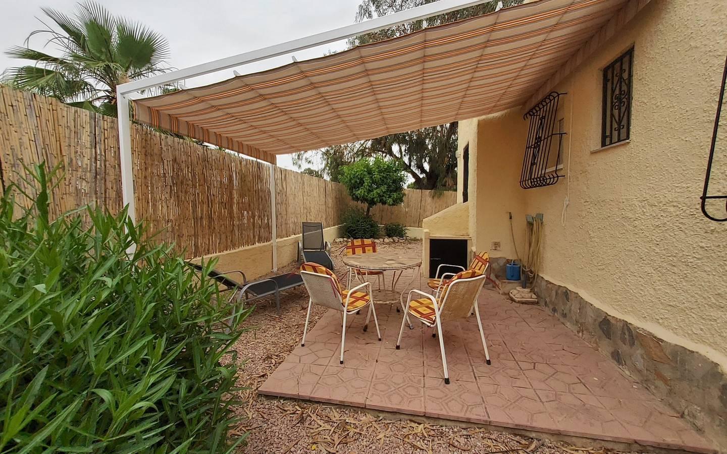 Villa 'Rosa - La Marina Urbanisation' met Wi-Fi, A/C, Terrassen in San Fulgencio, Costa Blanca, Spanje voor 5 personen foto 24