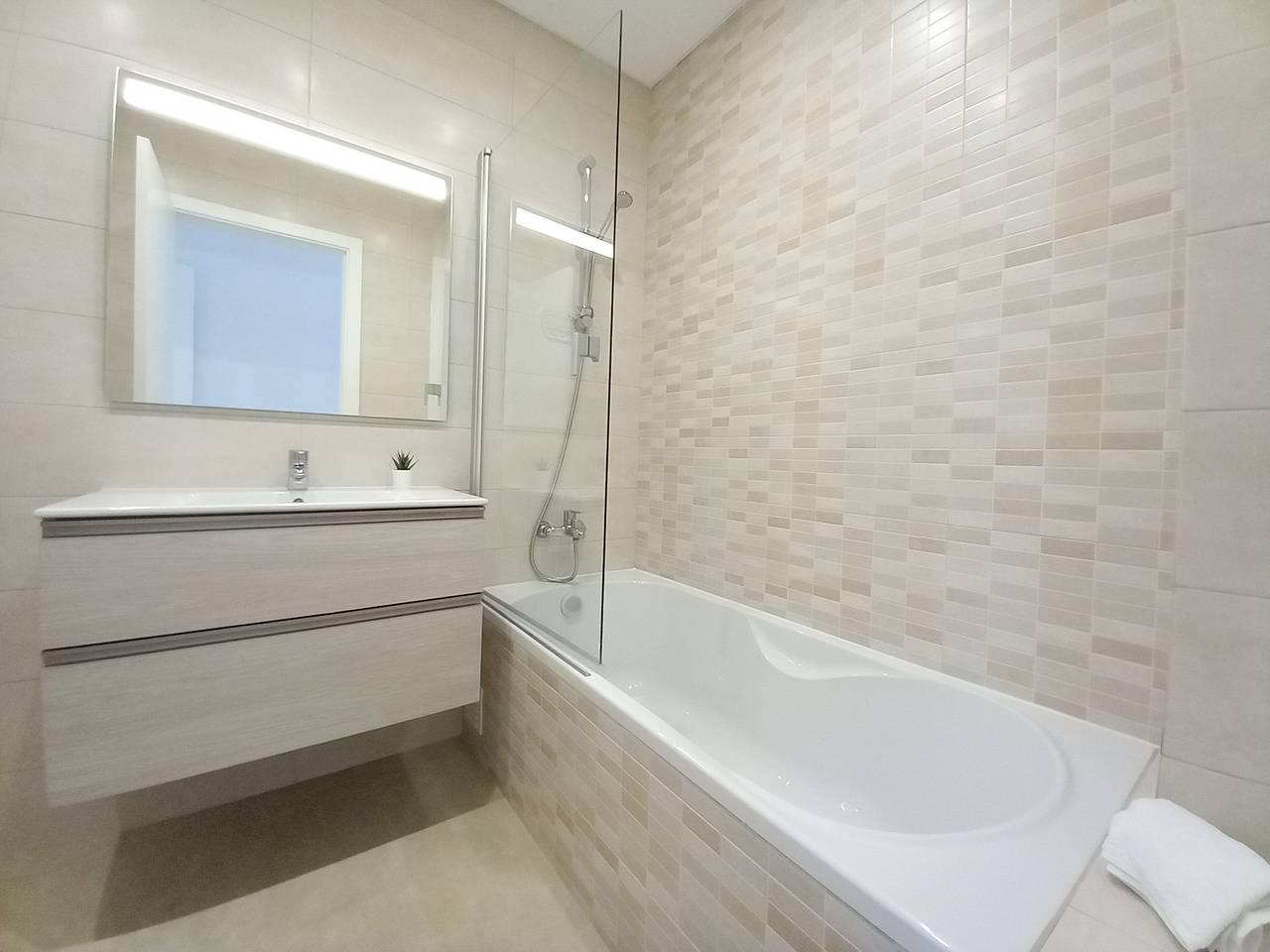 T3 Alto Forte -Vista Mar,Ar Condicionado,Garagem in Quarteira, Portugal voor 6 personen foto 24