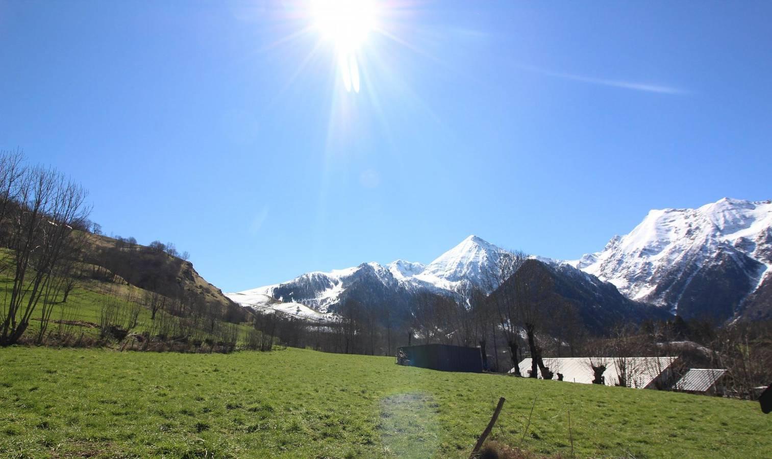 Vakantiehuis in Azet vanaf 76€ per nacht