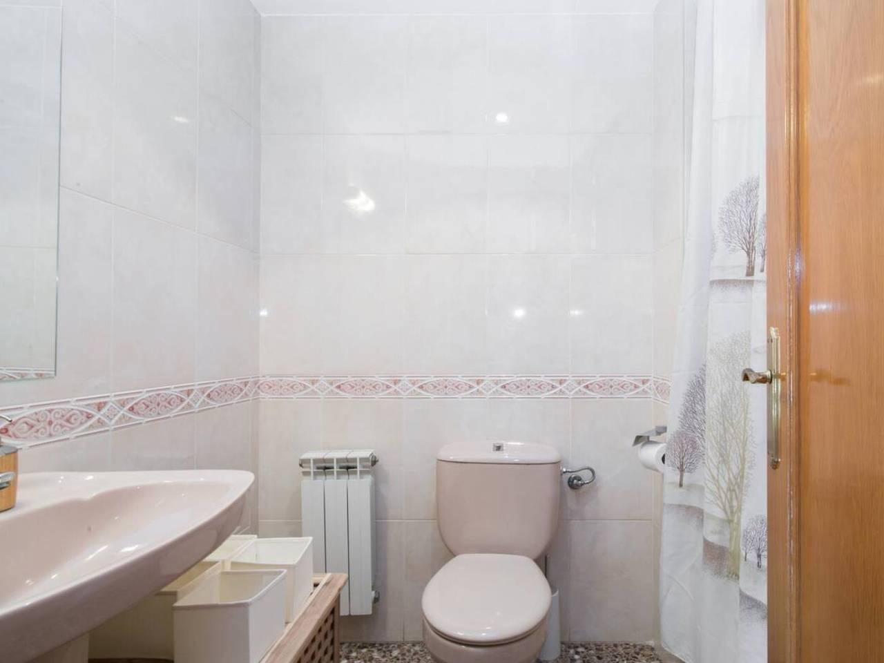 Vakantieappartement met balkon in Castelldefels, Baix Llobregat, Spanje voor 6 personen foto 21
