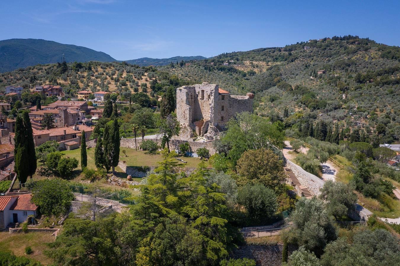 Appartement "Trilocale Coratina" met Terras, Gedeeld Zwembad & in Suvereto, Etruskische kust, Italië voor 4 personen foto 21