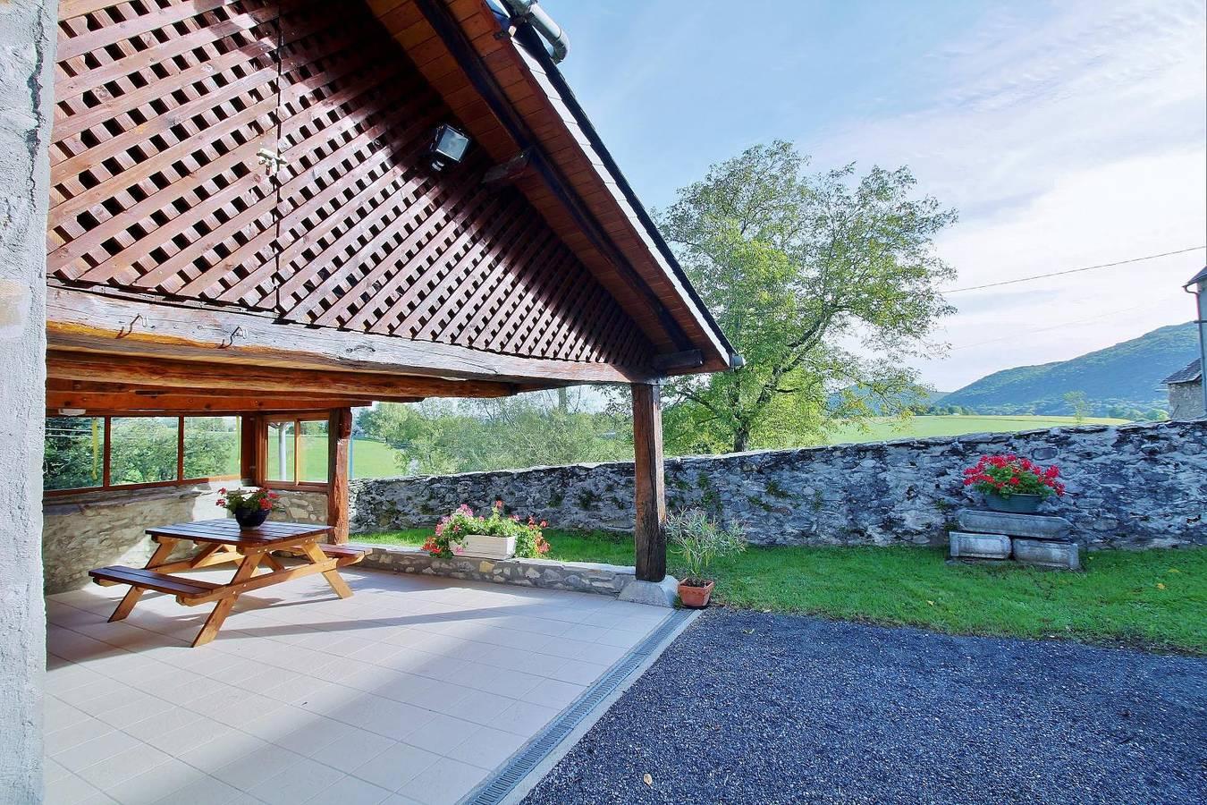 Vakantiehuis in Mazouau vanaf 73€ per nacht