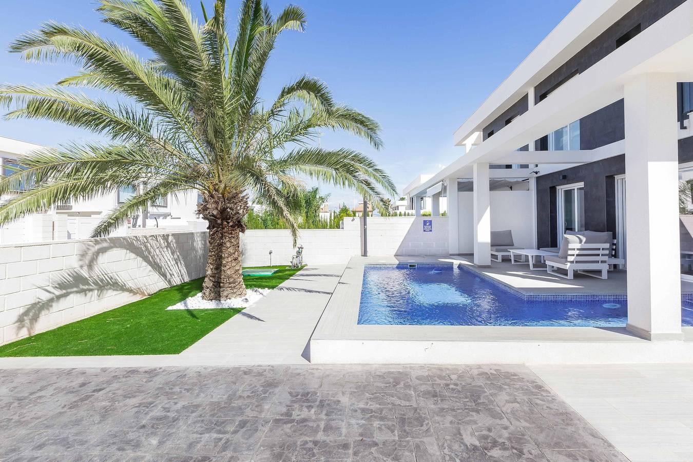 Vakantiehuis in Santa Pola, Spanje voor 6 personen