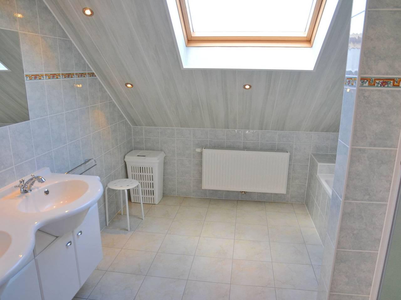 Vakantiehuis in Ardennen met Bubbelbad in Somme-Leuze, België voor 9 personen foto 19