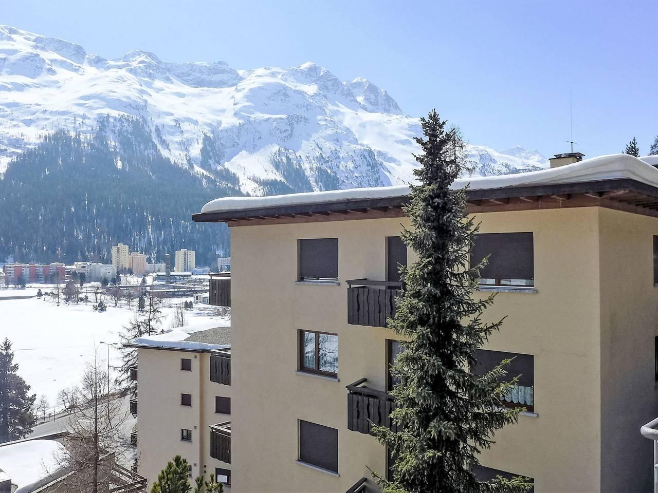 Chesa Sonnalpine B 46 in St. Moritz 3 Bad, Sankt Moritz, Zwitserland voor 8 personen foto 24