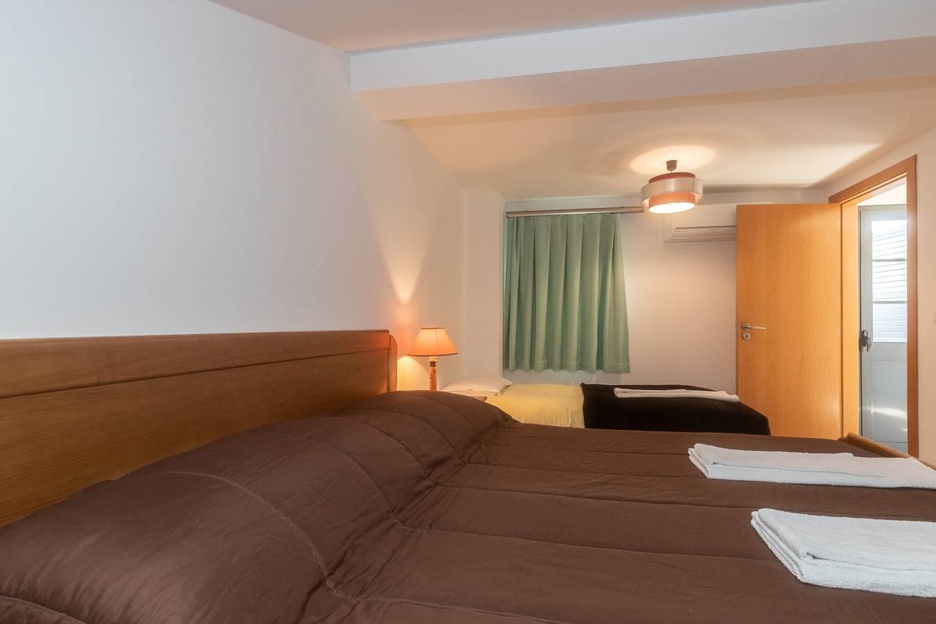 Apartamento em condomínio com piscina a 100m da in Manta Rota, Parque Natural da Ria Formosa, Portugal voor 7 personen foto 21