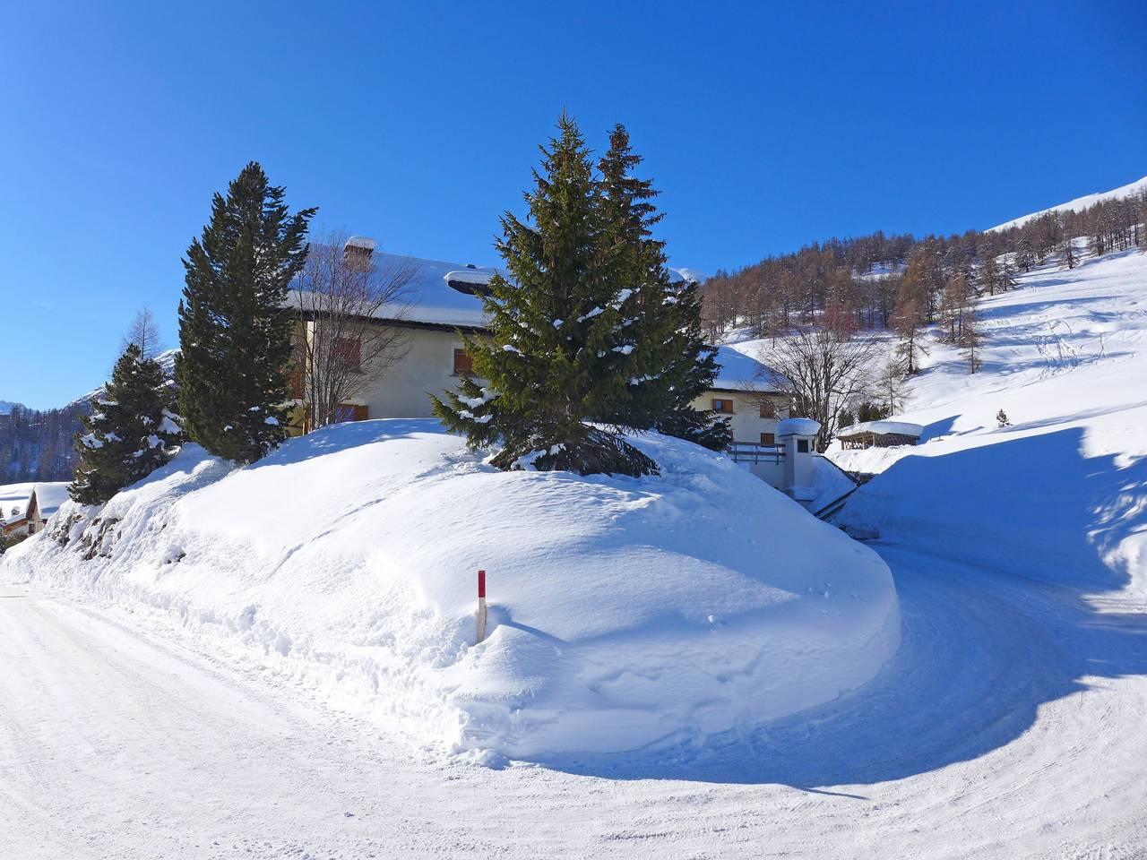 Chesa Bursella 21 in Madulain, Saint Moritz, Zwitserland voor 2 personen foto 19
