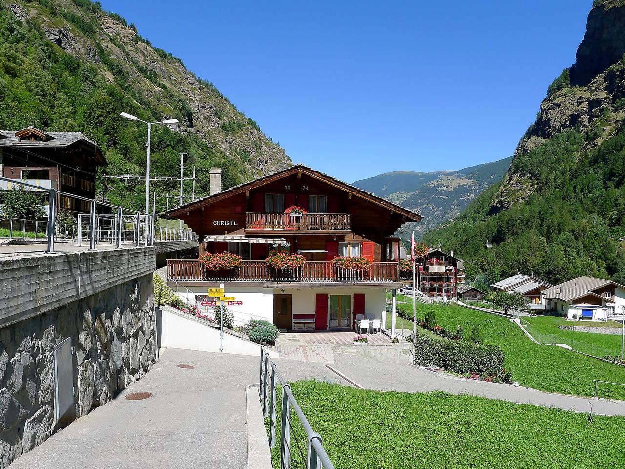 Vakantieappartement in Embd, Zwitserland voor 4 personen foto 7