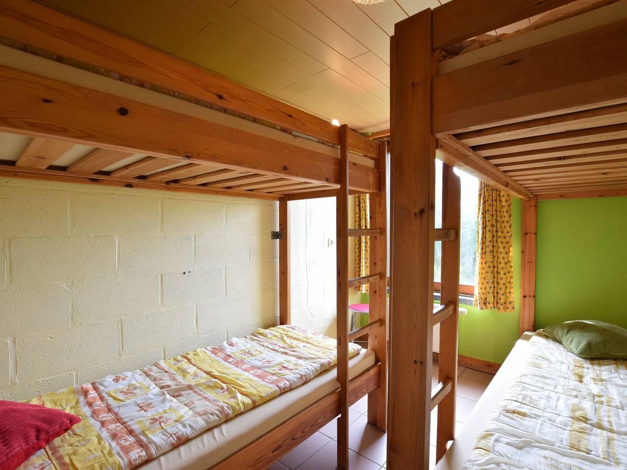 Huisje in Petite Langlire met bubbelbad in Montleban, Gouvy, België voor 22 personen foto 21
