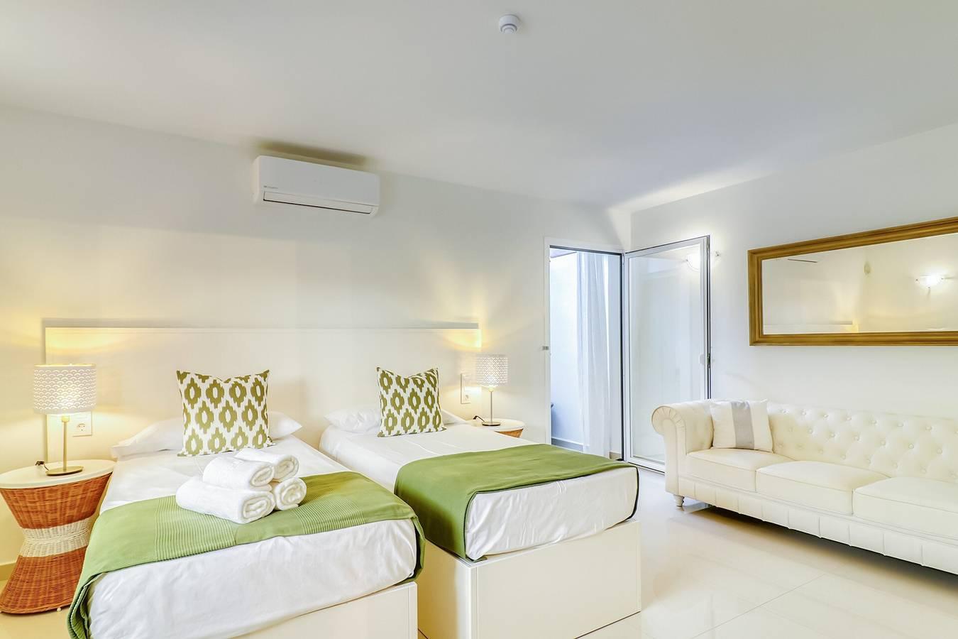 Villa Ginevra, perfect voor grote groepen, met zwembad, sauna & tuin in Chayofa, Arona, Spanje voor 32 personen foto 19