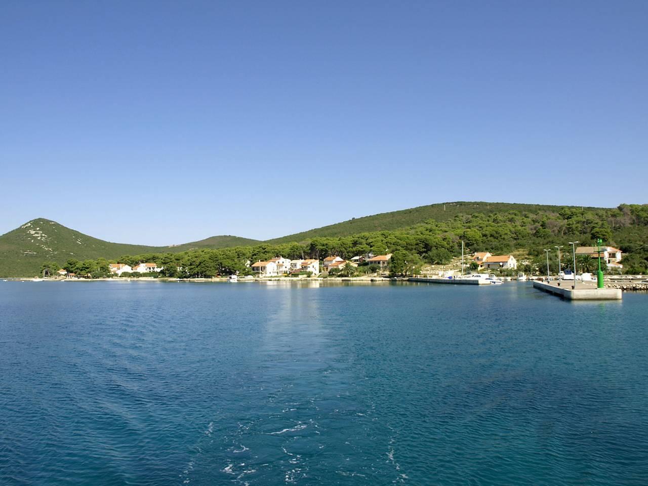 Vakantieappartement met zeezicht en airconditioning in Otok Molat, Kroatië voor 7 personen foto 19
