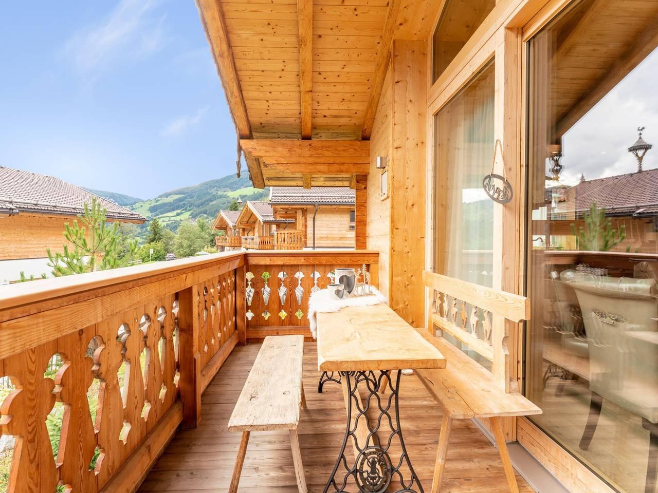 Chic vakantiehuis vlak bij de Wildkogelbahn in Trattenbach Pinzgau, Pinzgau, Oostenrijk voor 8 personen foto 24