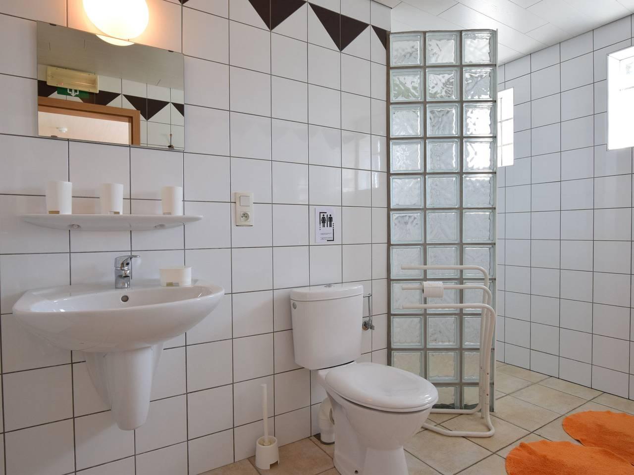 Vakantiehuis in Ardennen met Zwembad & Sauna in Bihain, Vielsalm, België voor 26 personen foto 23