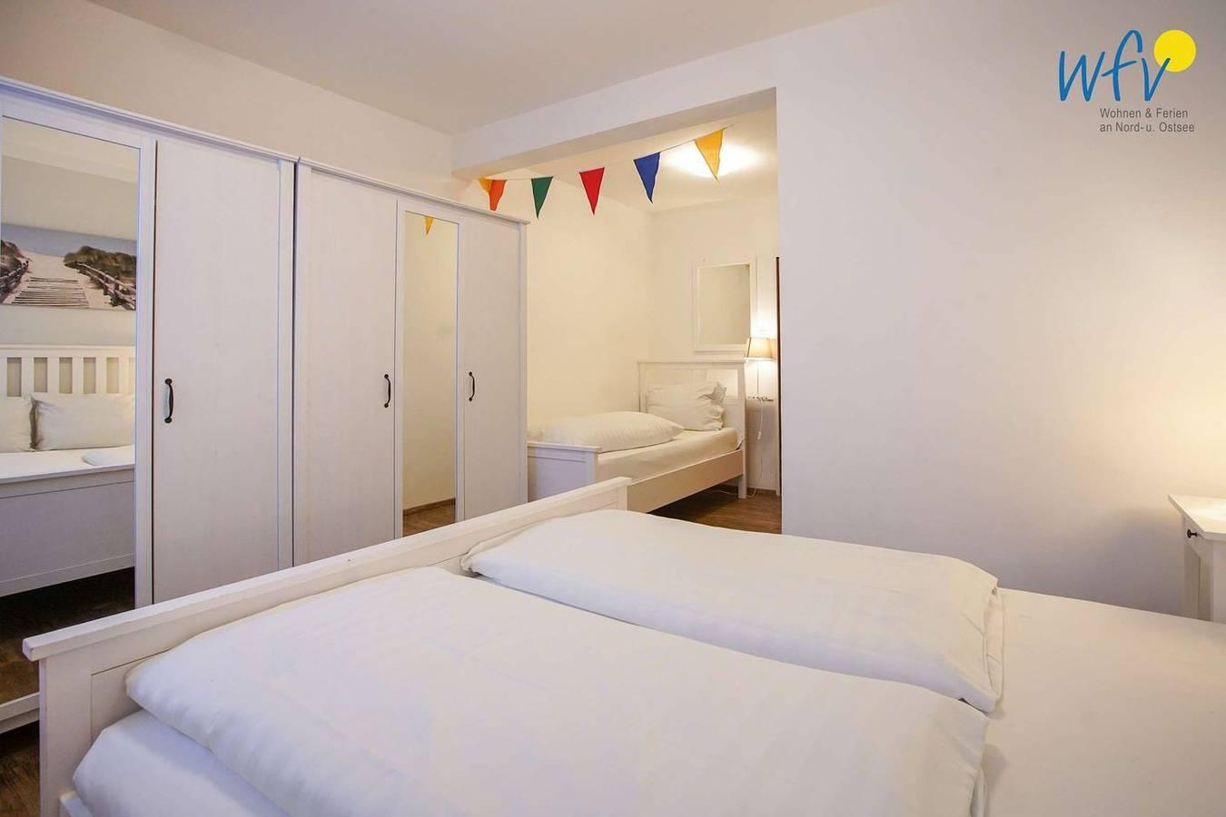 Vakantieappartement met 2 slaapkamers en terras in Borkum, Duitsland voor 5 personen foto 21