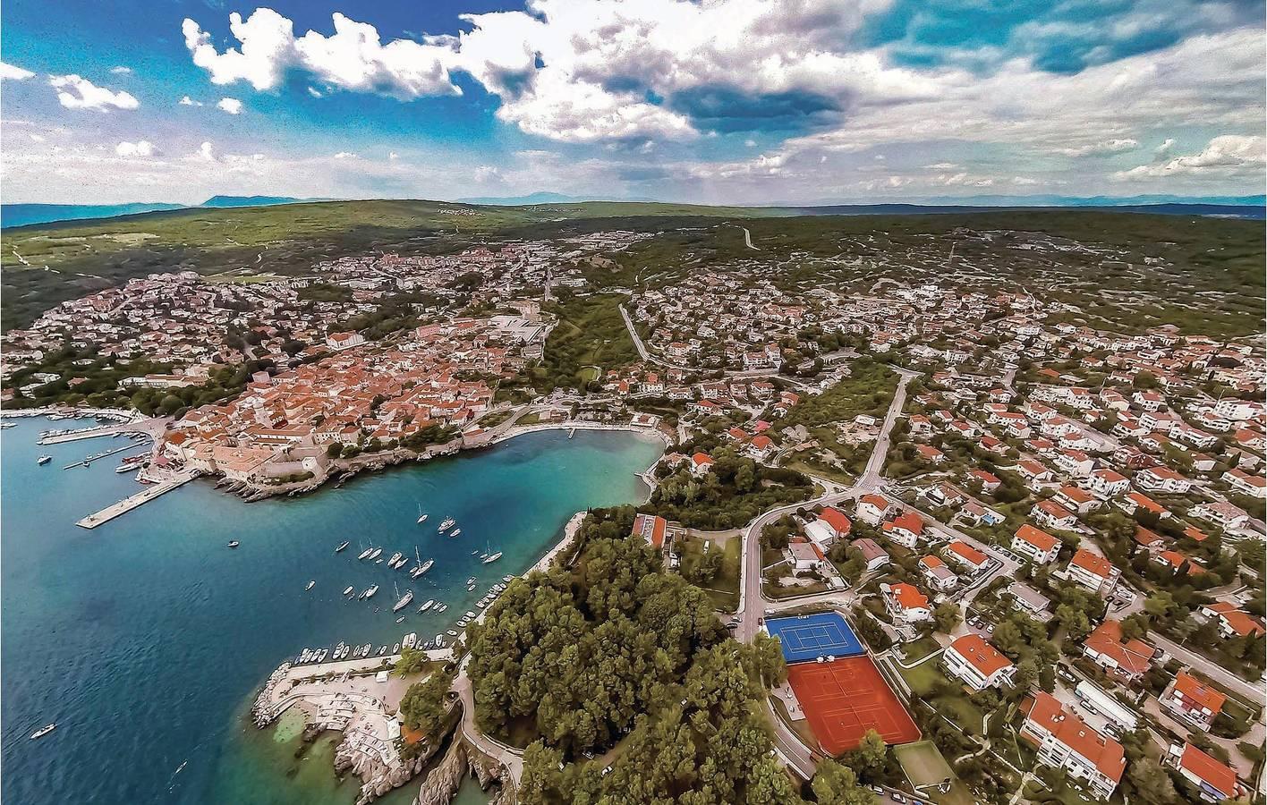 Modern, op 2,5 km van Malinska: wifi, airconditioning, terras in Rasopasno, Dobrinj, Kroatië voor 3 personen foto 19