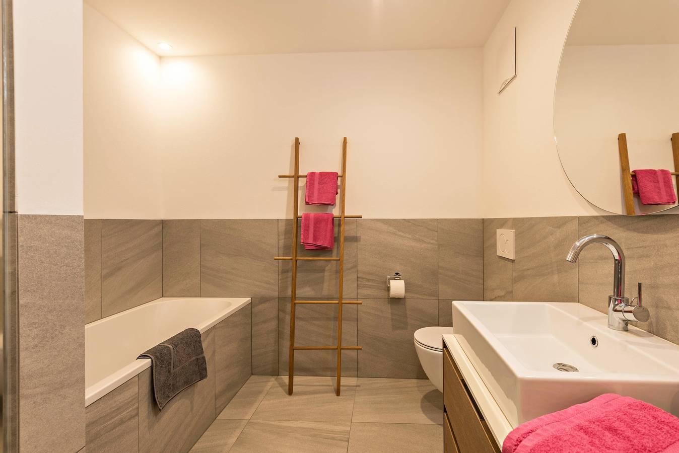 Vakantie Appartement 'Rosa Seis' met Uitzicht op de Bergen in Seis am Schlern, Kastelruth, Italië voor 4 personen foto 19