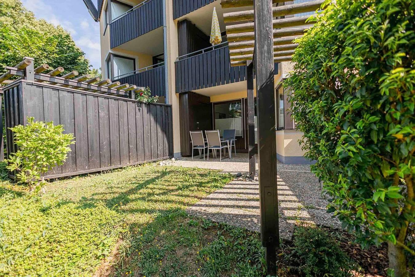 Vakantieappartement met terras en 1 slaapkamer en tuin in Immenstaad am Bodensee, Duitsland voor 3 personen foto 22