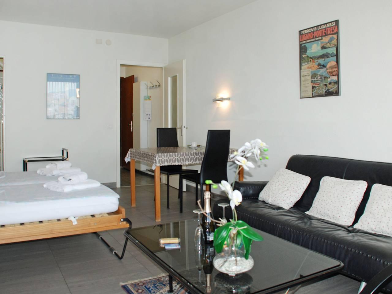 Castagnola (Utoring) met 1 slaapkamer en balkon in Lugano, Luganomeer, Zwitserland voor 2 personen foto 3