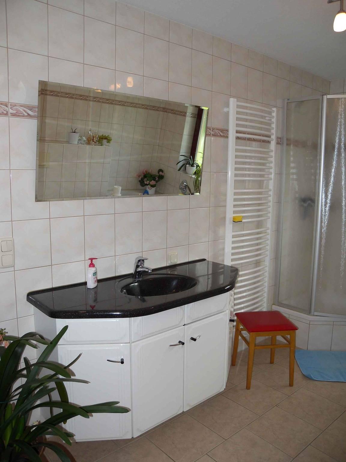 Vakantiehuis met terras en tuin in Bergen auf Rügen, Duitsland voor 3 personen foto 19