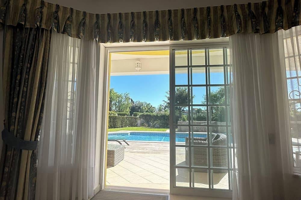 Mooie villa met 4 slaapkamers in de Alto Golf in Alvor, Portugal voor 8 personen foto 19