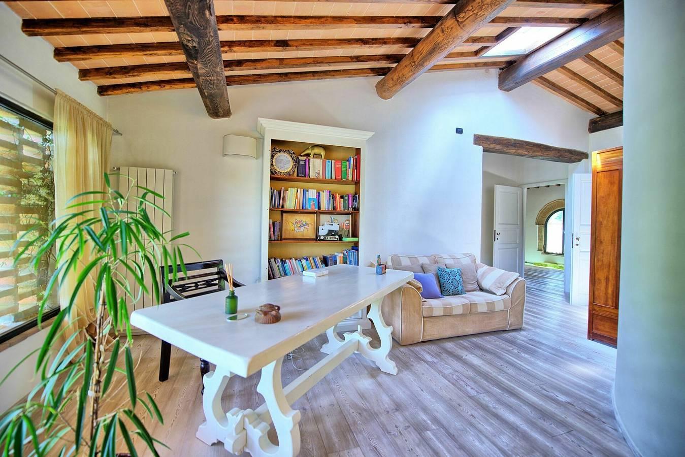 Villa Diletta in San Gimignano, Provincie Siena, Italië voor 5 personen foto 21