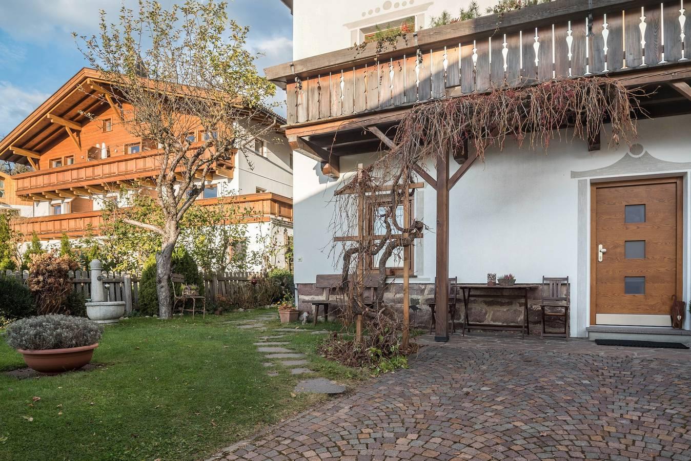 Vakantie Appartement 'Rosa Seis' met Uitzicht op de Bergen in Seis am Schlern, Kastelruth, Italië voor 4 personen foto 25